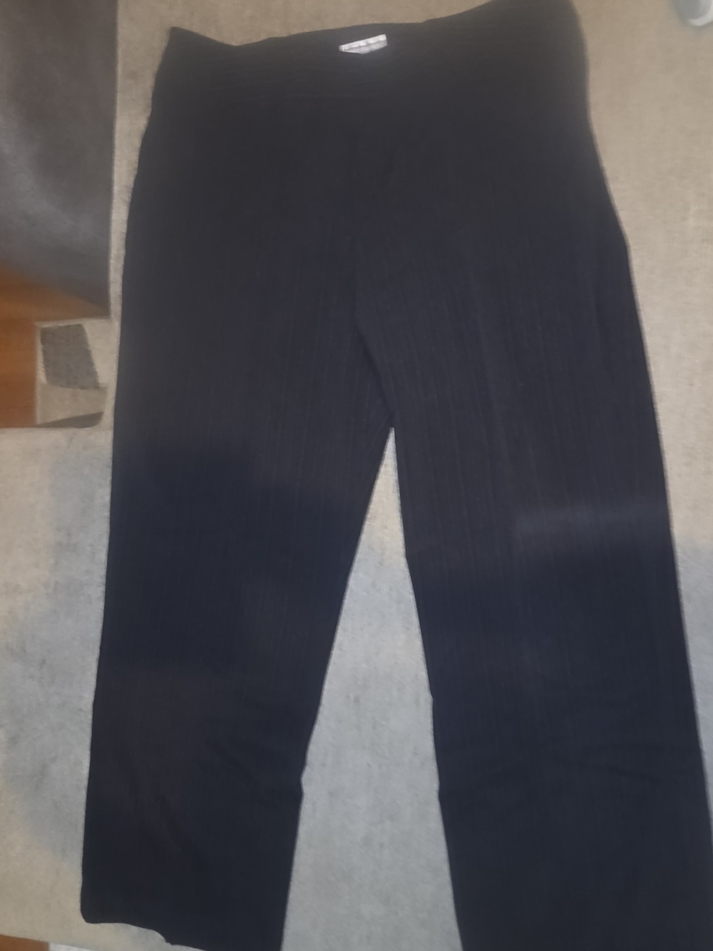 Investments Women's Black Straight-Leg Trousers 14S